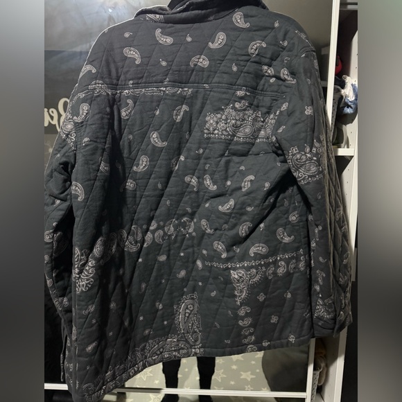 Stylish - Picture 3 of 3